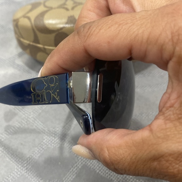 Coach women’s sunglasses like new navy blue with silver accents also have brown - Picture 2 of 4